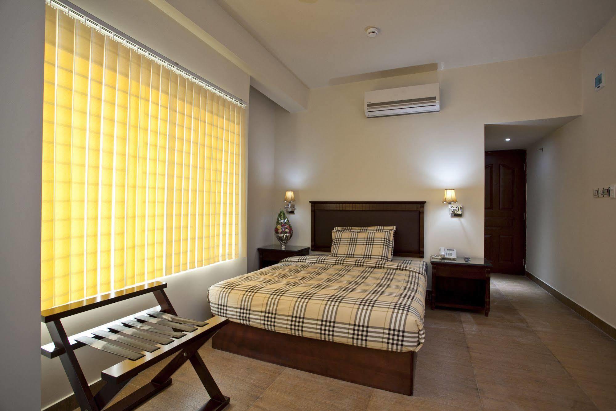 La Rose Hotel Sylhet Exteriér fotografie
